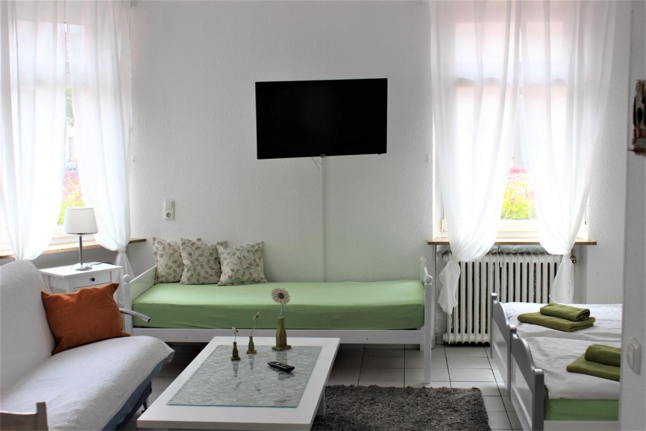 Hotel Zur Post Schwanheim Frankfurt am Main Exteriör bild